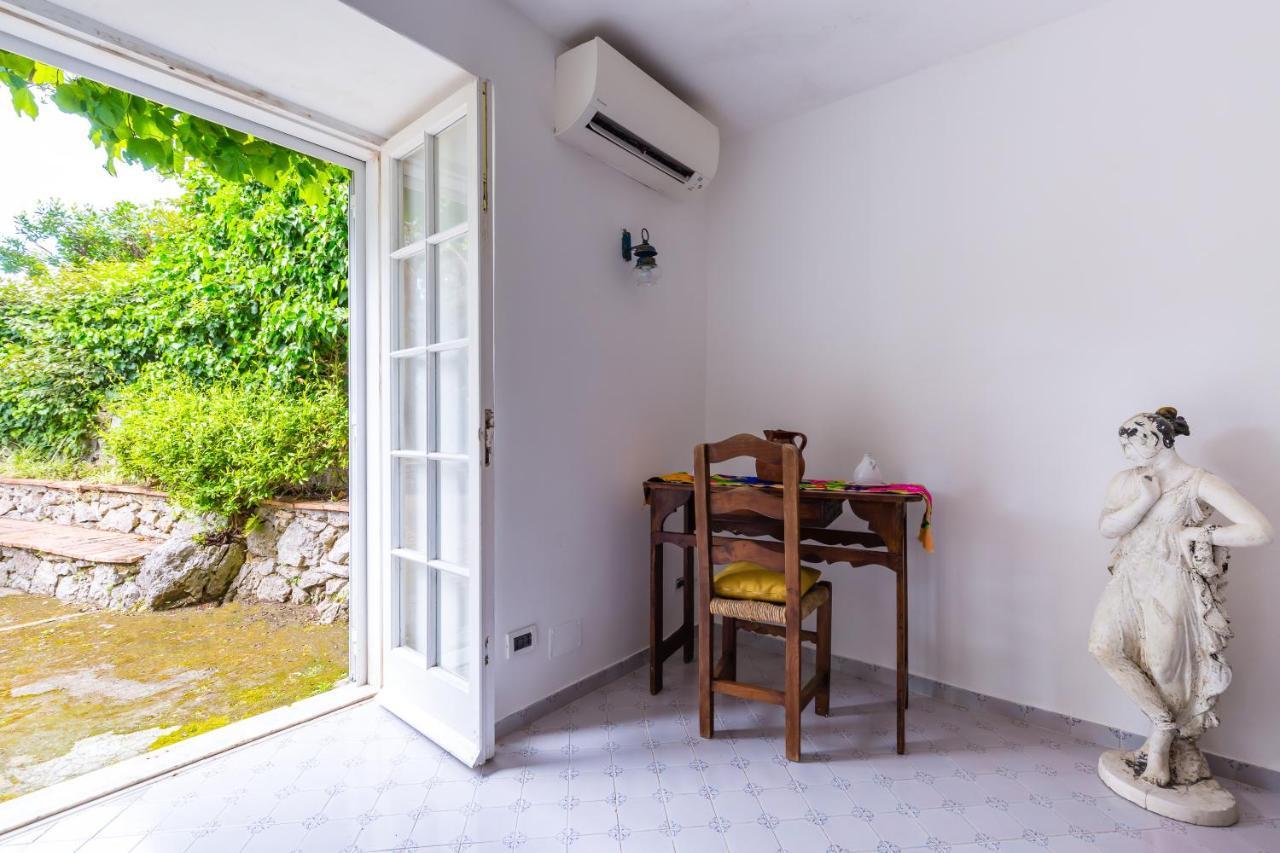 Villa Delle Ninfee By Napoliapartments