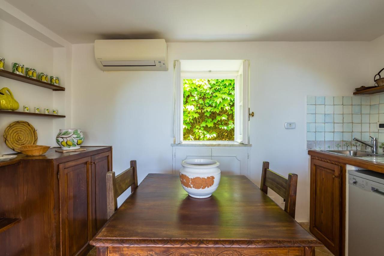 Villa Delle Ninfee By Napoliapartments